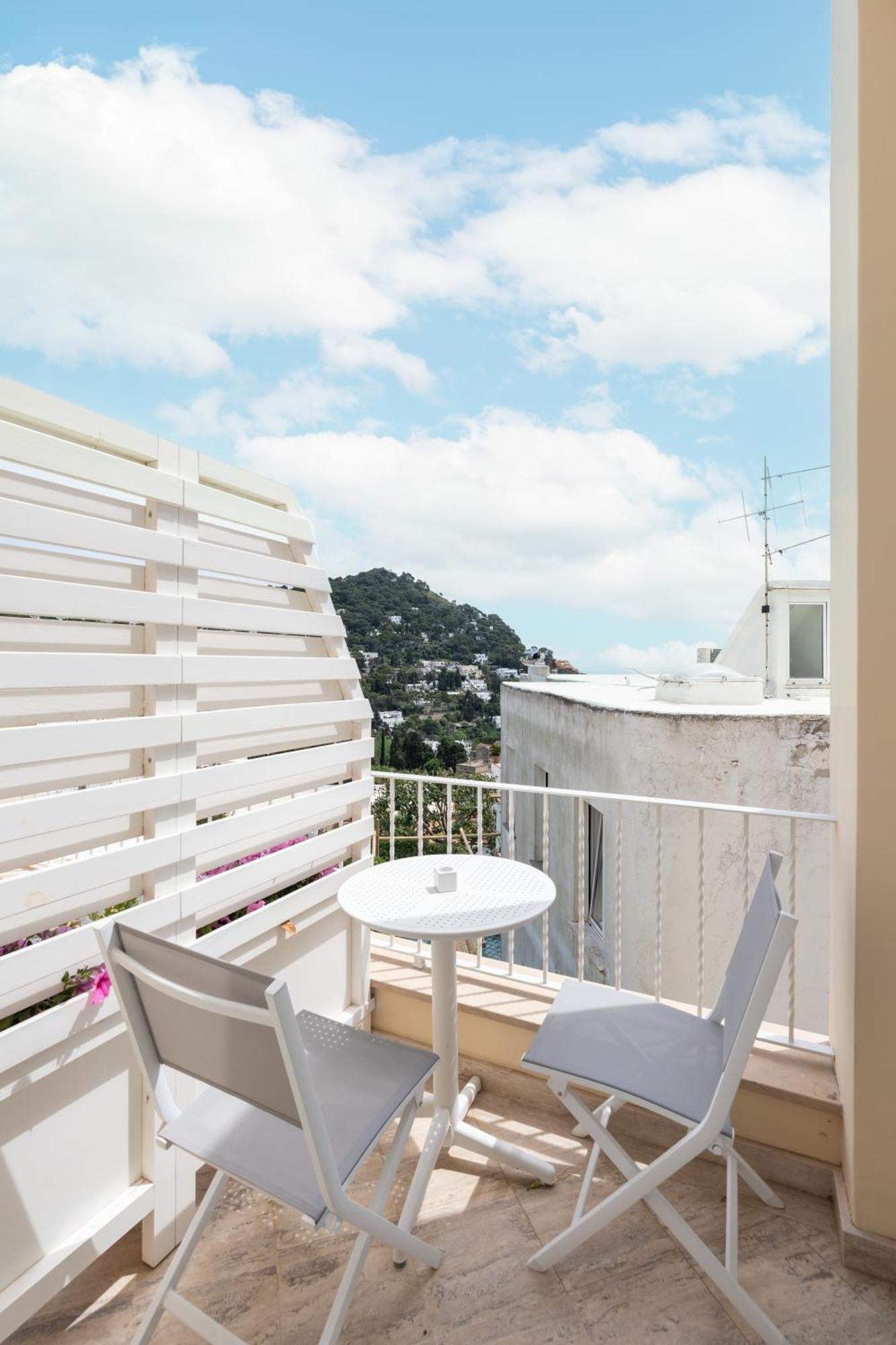 Casa Levante Luxury Apartments Capri Exterior photo
